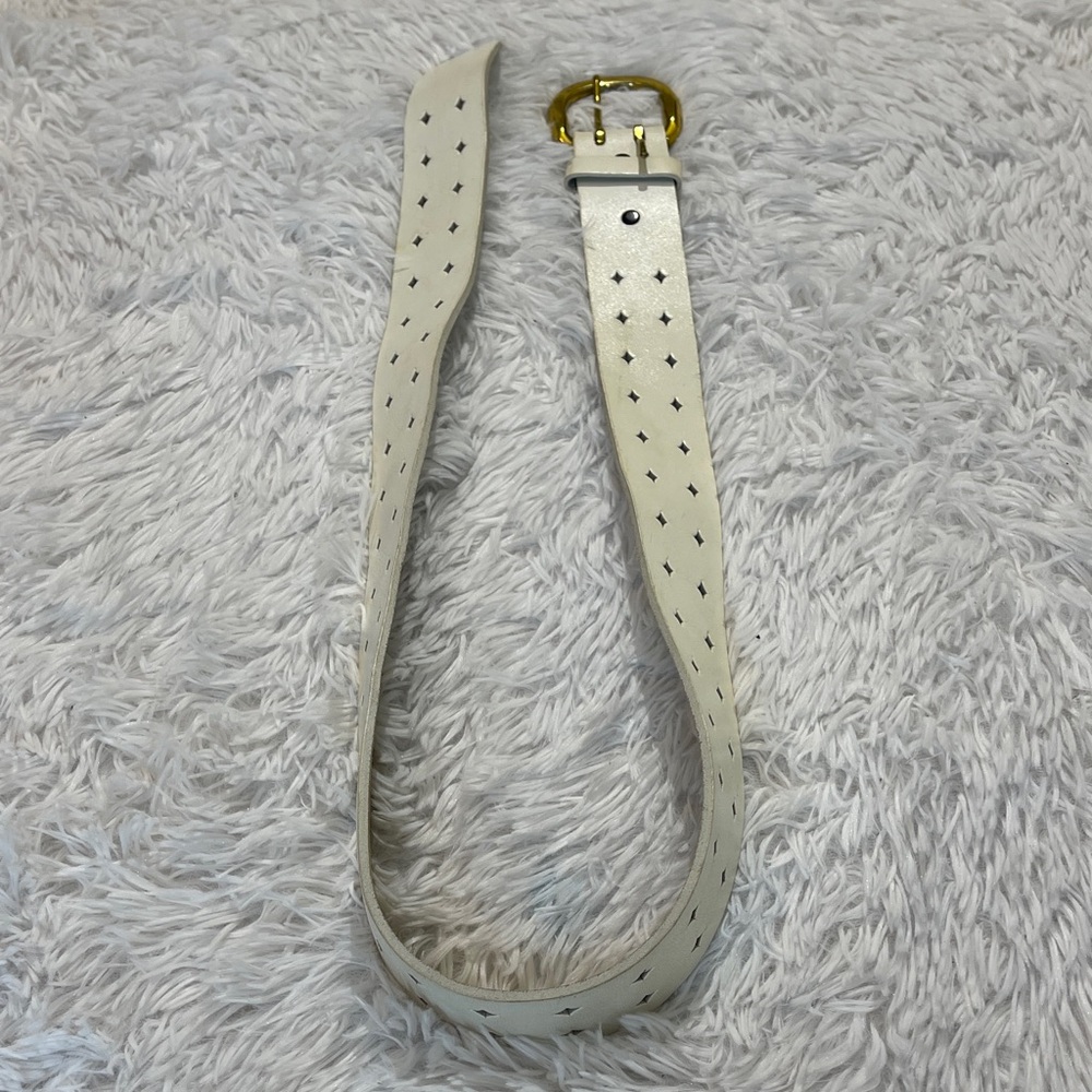 GOLDEN T Elegant White Leather Belt with Gold Buckle WOMENS SIZE 38